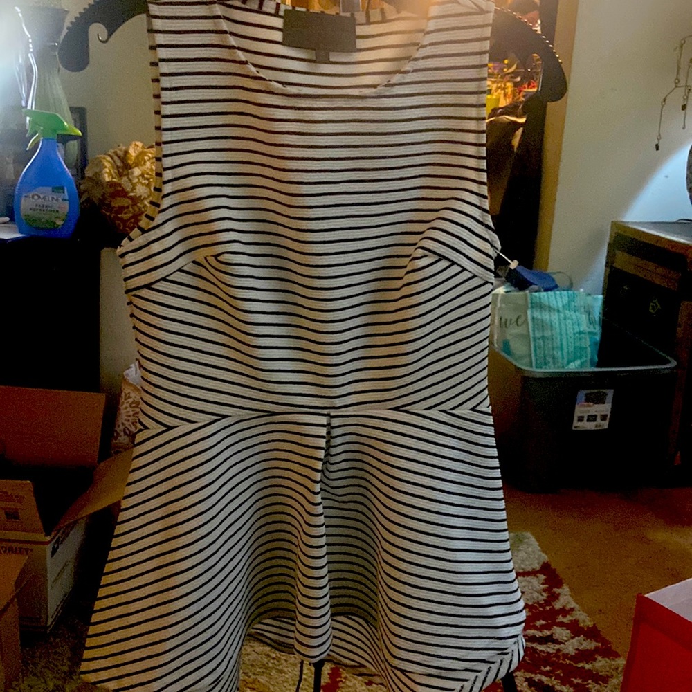 Xs Sunday in Brooklyn top dress top sold at Anthropologie